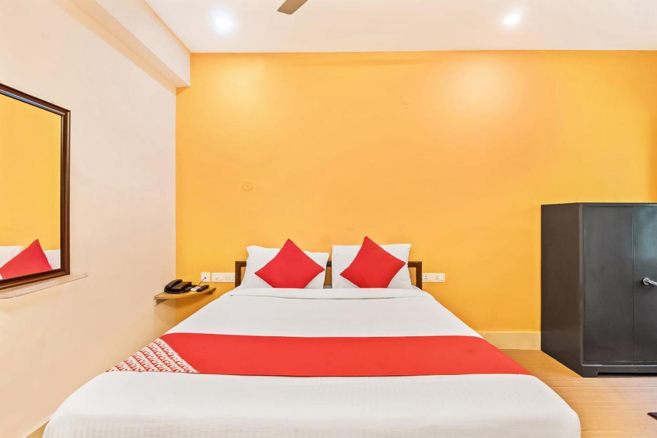 Flagship 76022 Jayalakshmi Service Apartment 티루파티 외부 사진